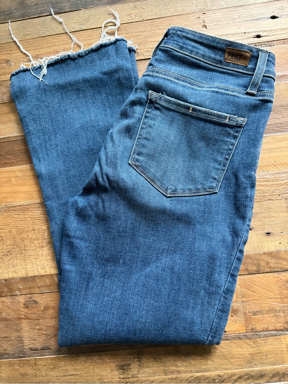 PAIGE Rory Crop High Rise Denim Jeans in Deanna Distressed